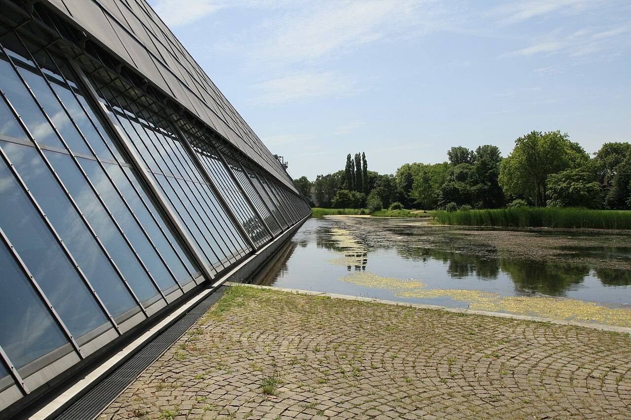 Wissenschaftspark Gelsenkirchen — Industriestandort mit BP-Raffinerie und günstigen Unterkünften